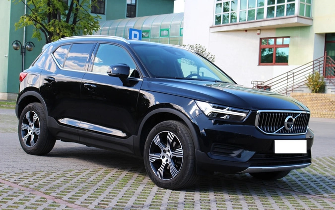 Volvo XC 40 cena 109400 przebieg: 129661, rok produkcji 2019 z Świdnica małe 631